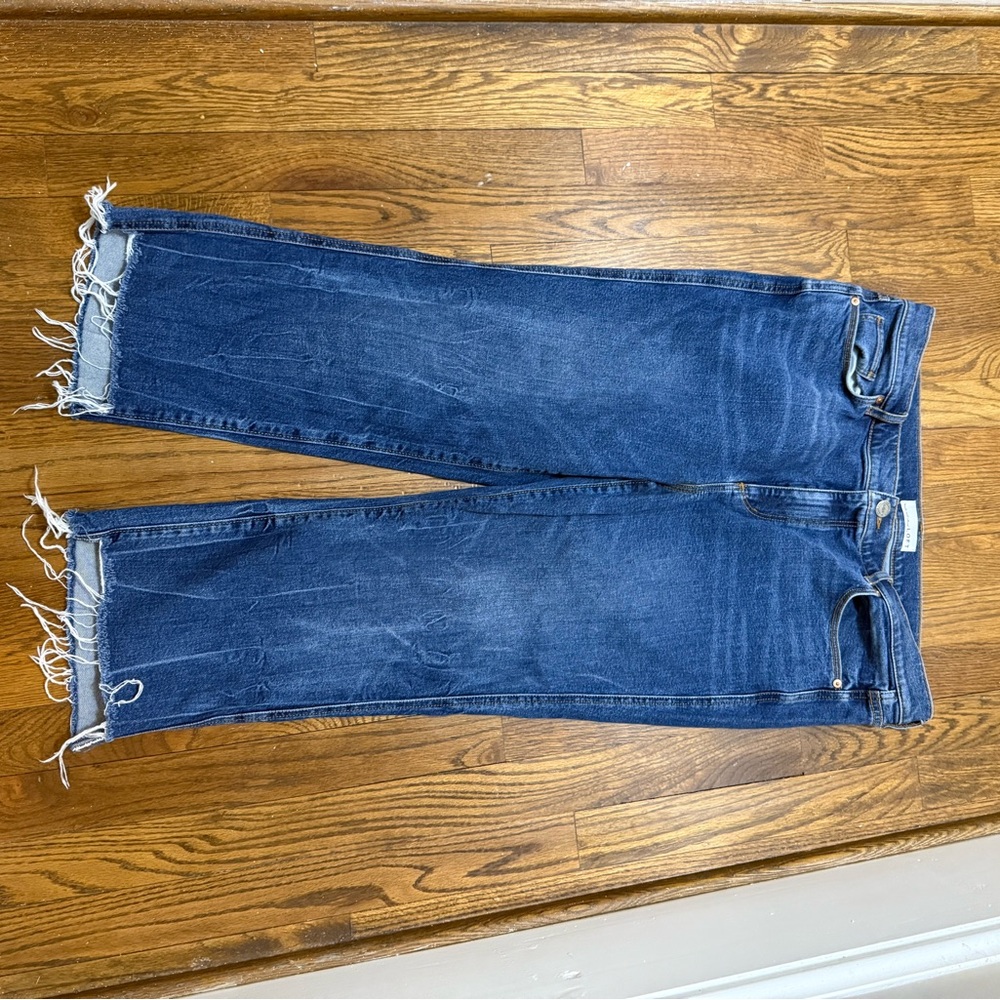 Frayed Hem Blue Jeans